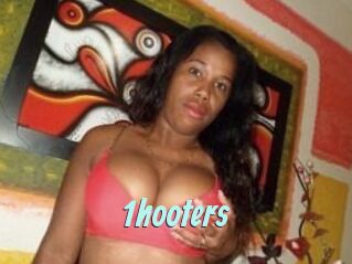 1hooters