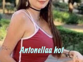 Antonellaa_hot