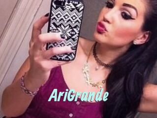 AriGrande