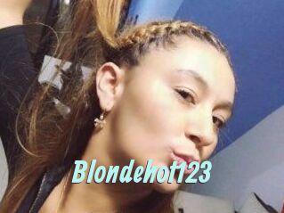 Blondehot123