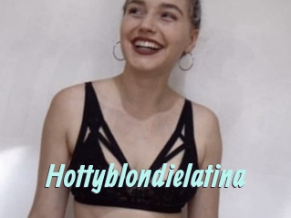 Hottyblondielatina