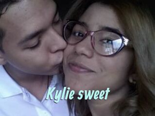 Kylie_sweet