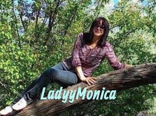 LadyyMonica