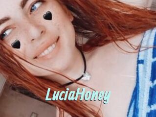 LuciaHoney