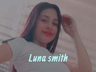 Luna_smith