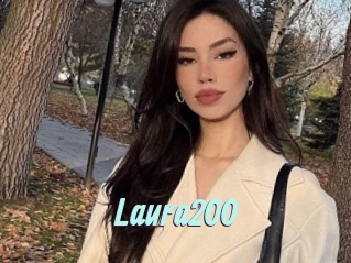 Laura200