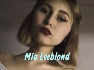 Mia_Leeblond