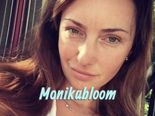 Monikabloom