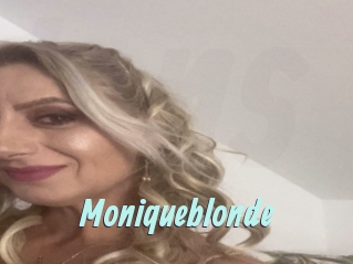 Moniqueblonde