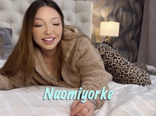 Naomiyorke