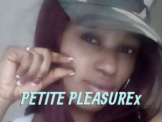 PETITE_PLEASUREx