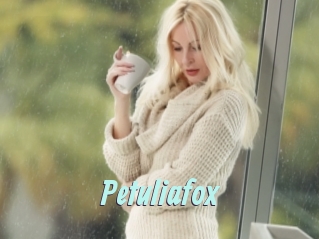 Petuliafox