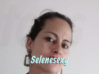 Selenesexy