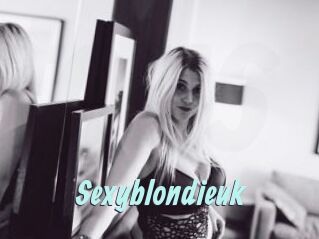 Sexyblondieuk