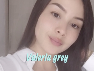 Valeria_grey