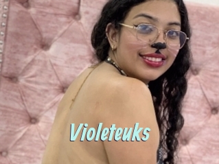 Violeteuks